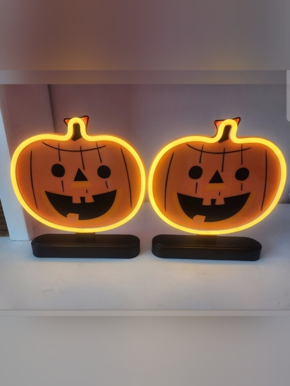 Hyde &Eek! Pumpkin Neon Light set of 2